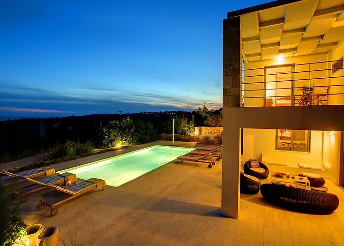 埃迪亚雷斯度假村别墅 * 莫斯塔