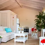 Villa Ideales *